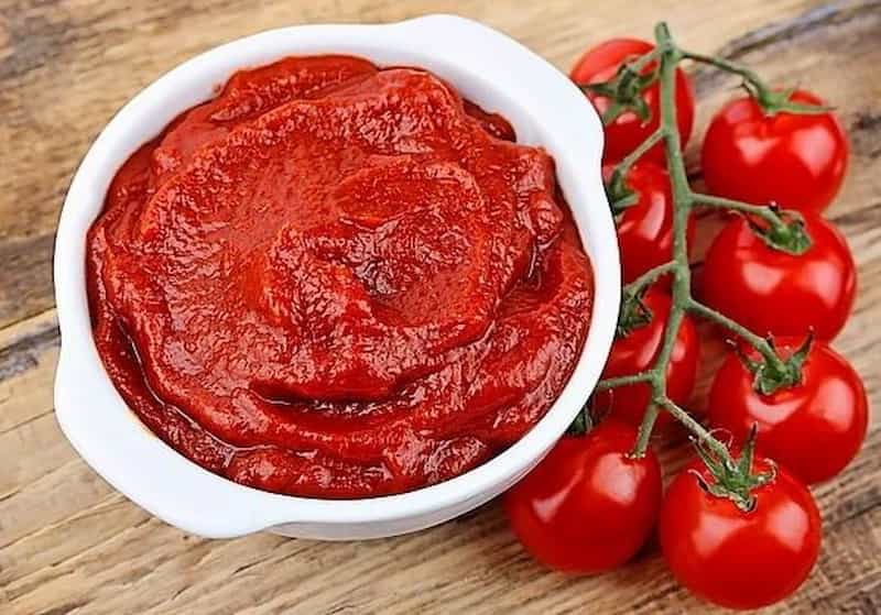 تصویر 1 از رب گوجه فرنگی خانگی با رنگ طبیعی و کیفیت ممتاز
