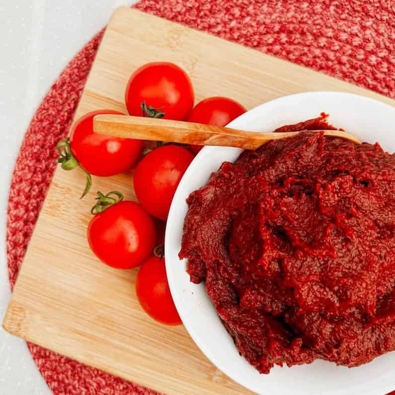 تصویر 1 از رب گوجه فرنگی اسپتیک با غلظت استاندارد و رنگ طبیعی