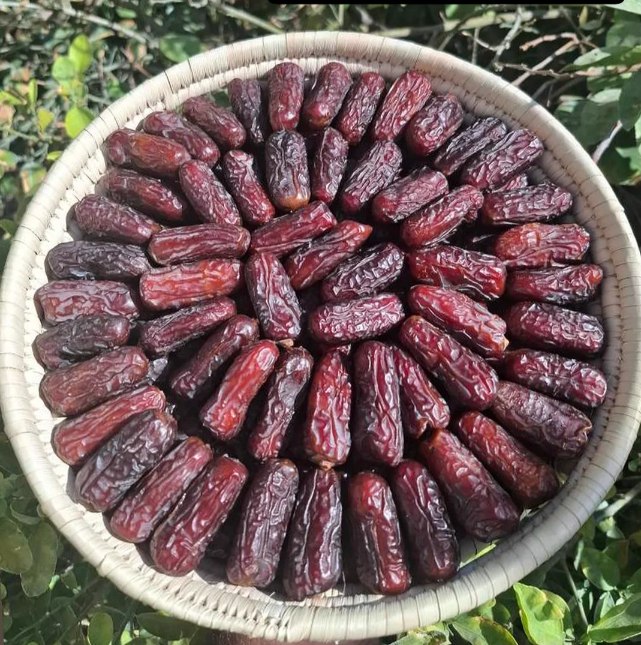 تصویر 1 از خرید مستقیم خرما پیارم حاجی آباد از باغدار