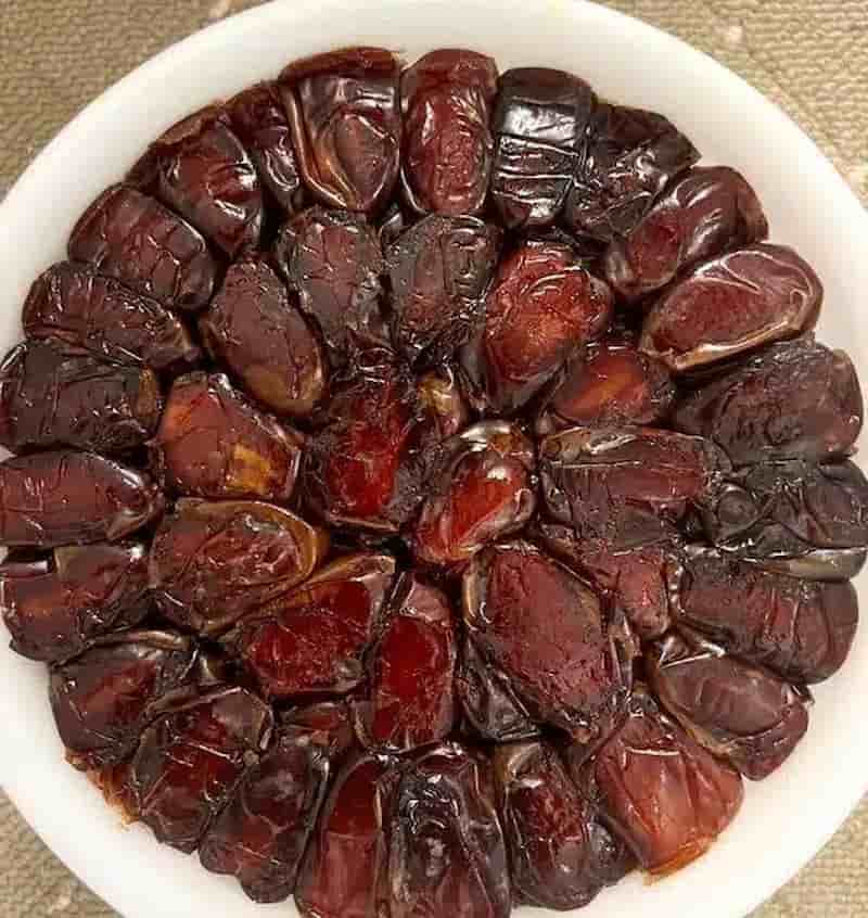 تصویر 4 از خرما کبکاب اصفهان با دانه های درشت و بافت گوشتی نرم