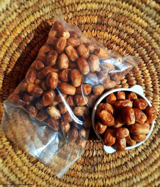 تصویر 2 از خرما زاهدی مروارید سیاه خوش طعم برای پذیرایی ویژه