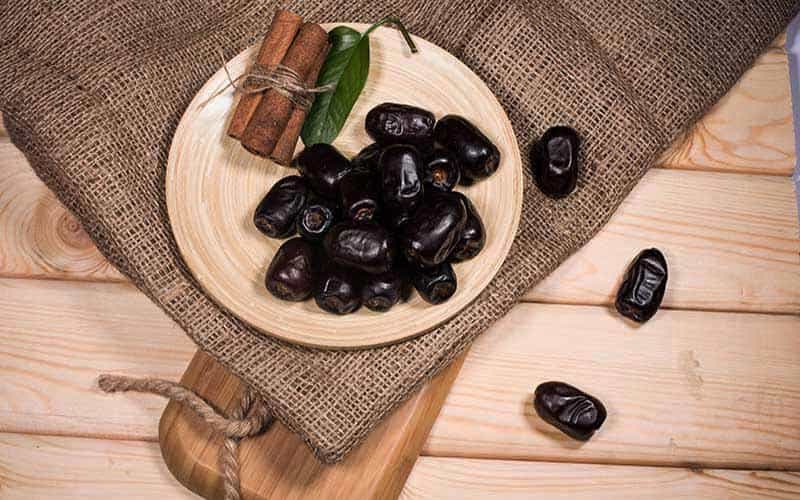 تصویر 1 از خرما مضافتی شیراز انتخابی ممتاز برای بازارهای داخلی و صادراتی