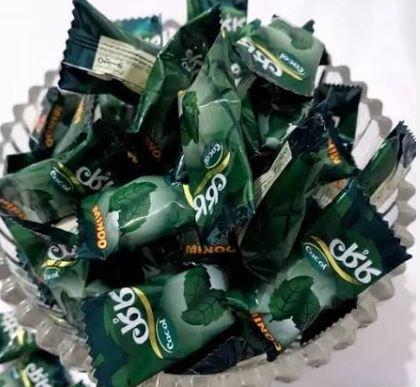 تصویر 4 از آبنبات نعنایی کاکل با عطر دلنشین نعناع و شیرینی متعادل