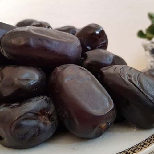 تصویر 3 از خرما مضافتی درجه یک در بسته‌های متنوع برای سلیقه‌های مختلف