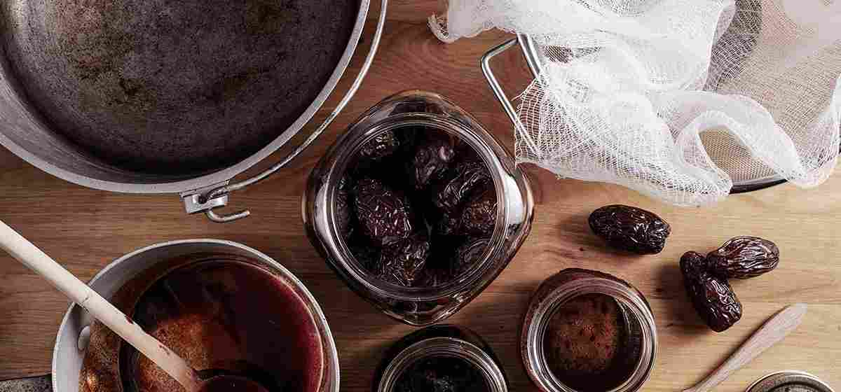 خمیر خرما تکرم با حفظ طعم اصیل خرما