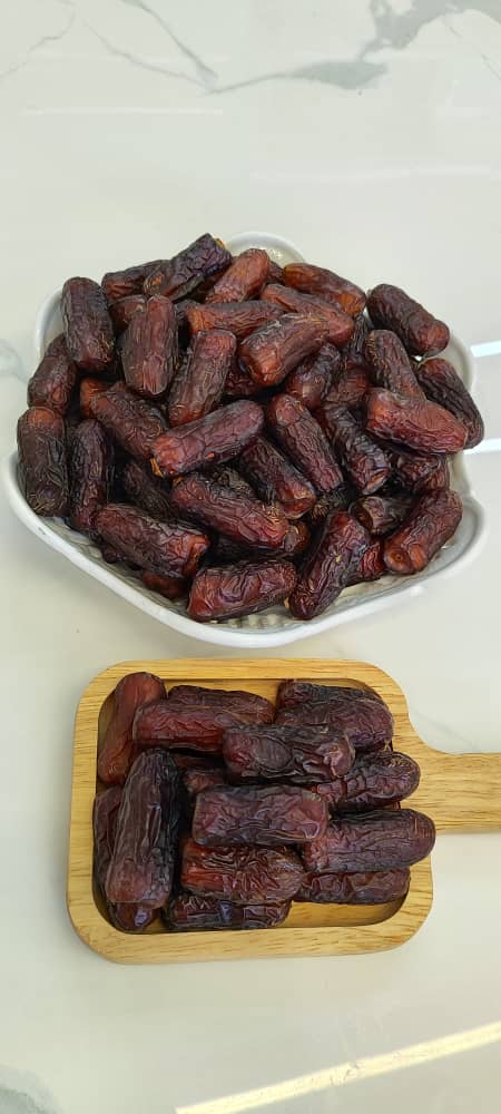 تصویر 2 از خرید خرما پیارم آبدار جنوب با کیفیت صادراتی