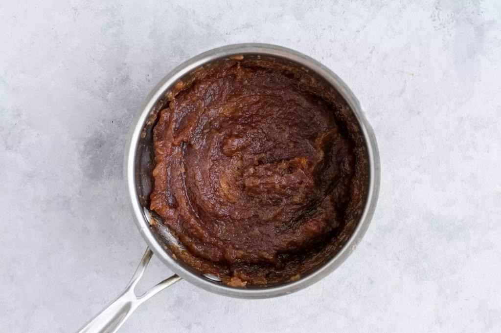 تصویر 1 از خمیر خرما جهرم با شیرینی طبیعی و رنگ یکنواخت