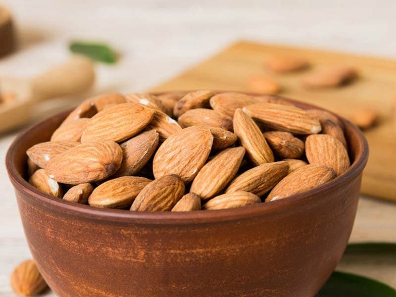 تصویر 1 از بادام مامایی مغز بدون تلخی با بافت روغنی ویژه تجار کلان خشکبار