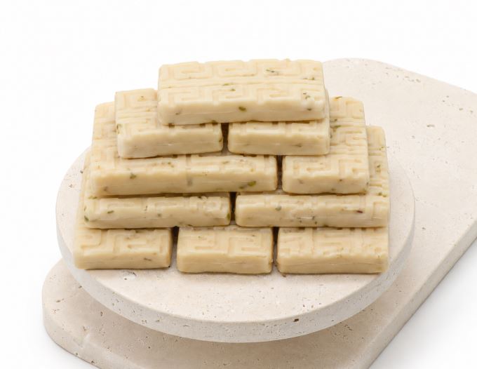 بستنی خشک تبریز با کیفیت ممتاز و طعمی الهام‌گرفته از اصالت ایرانی
