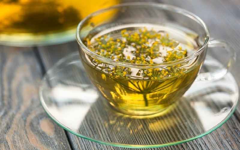 عرق بیدمشک برای صفراوی ها با فرآوری سنتی و عصاره خالص بیدمشک