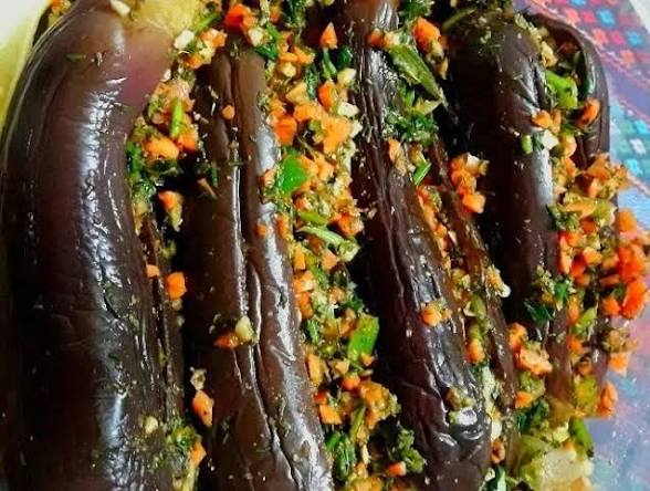 فروش ترشی بادمجان