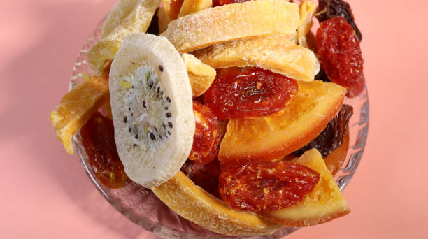 میوه خشک مخلوط ترش تازه با طعم طبیعی و عالی