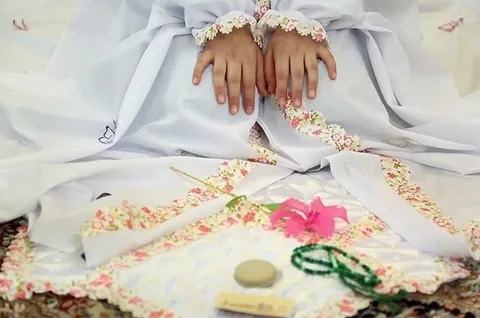 سجاده نماز دخترانه با طرح های فانتزی جذاب
