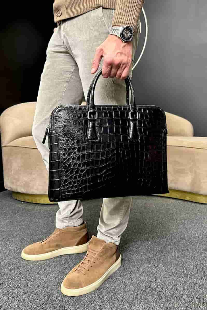 کیف چرم اداری زنانه شیک انتخابی کاربردی برای استایل رسمی