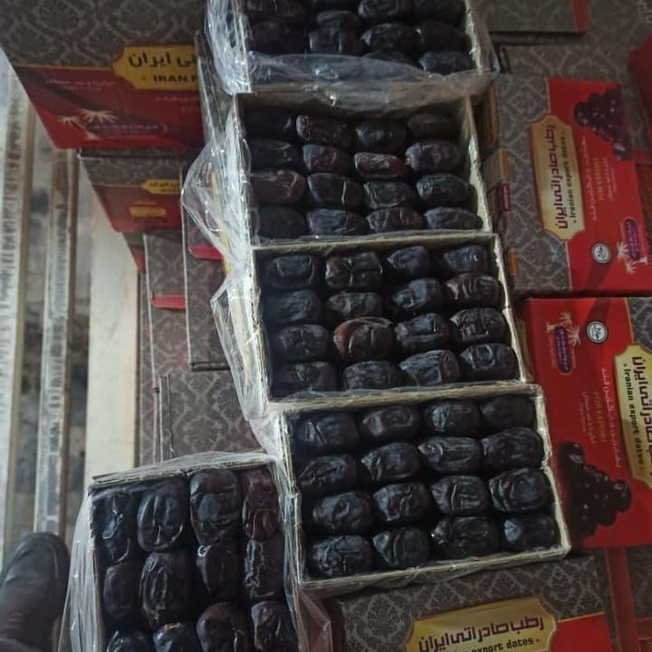 تصویر 1 از خرید عمده خرما مضافتی صادراتی از تأمین کننده معتبر