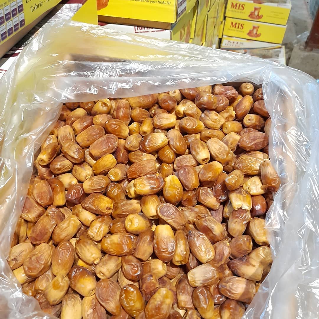 تأمین کننده خرما زاهدی ایران با قیمت عمده