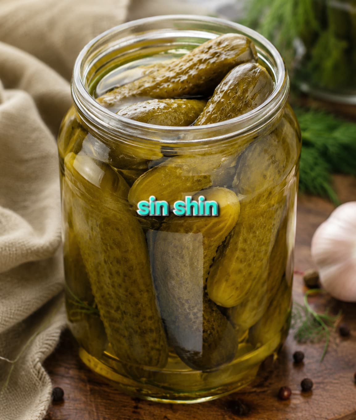 قیمت خیارشور شیشه‌ای ۷۰۰ گرمی سوپرویژه
