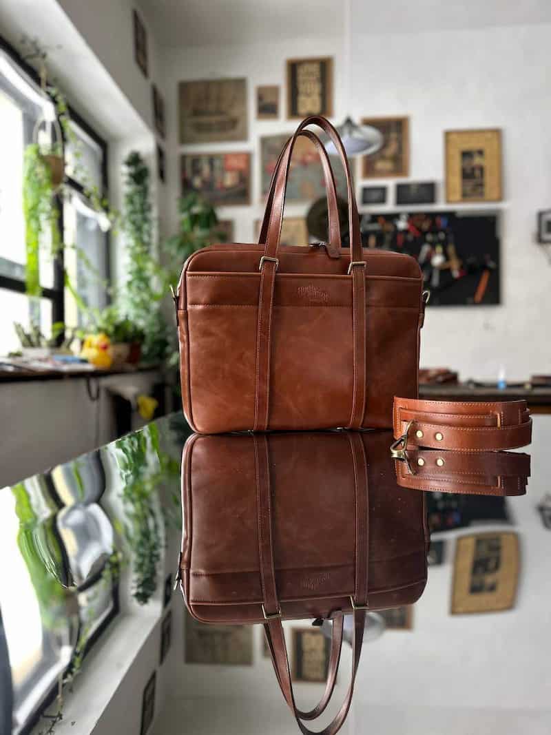 کیف چرم اداری اصل با محفظه های متعدد و کاربردی