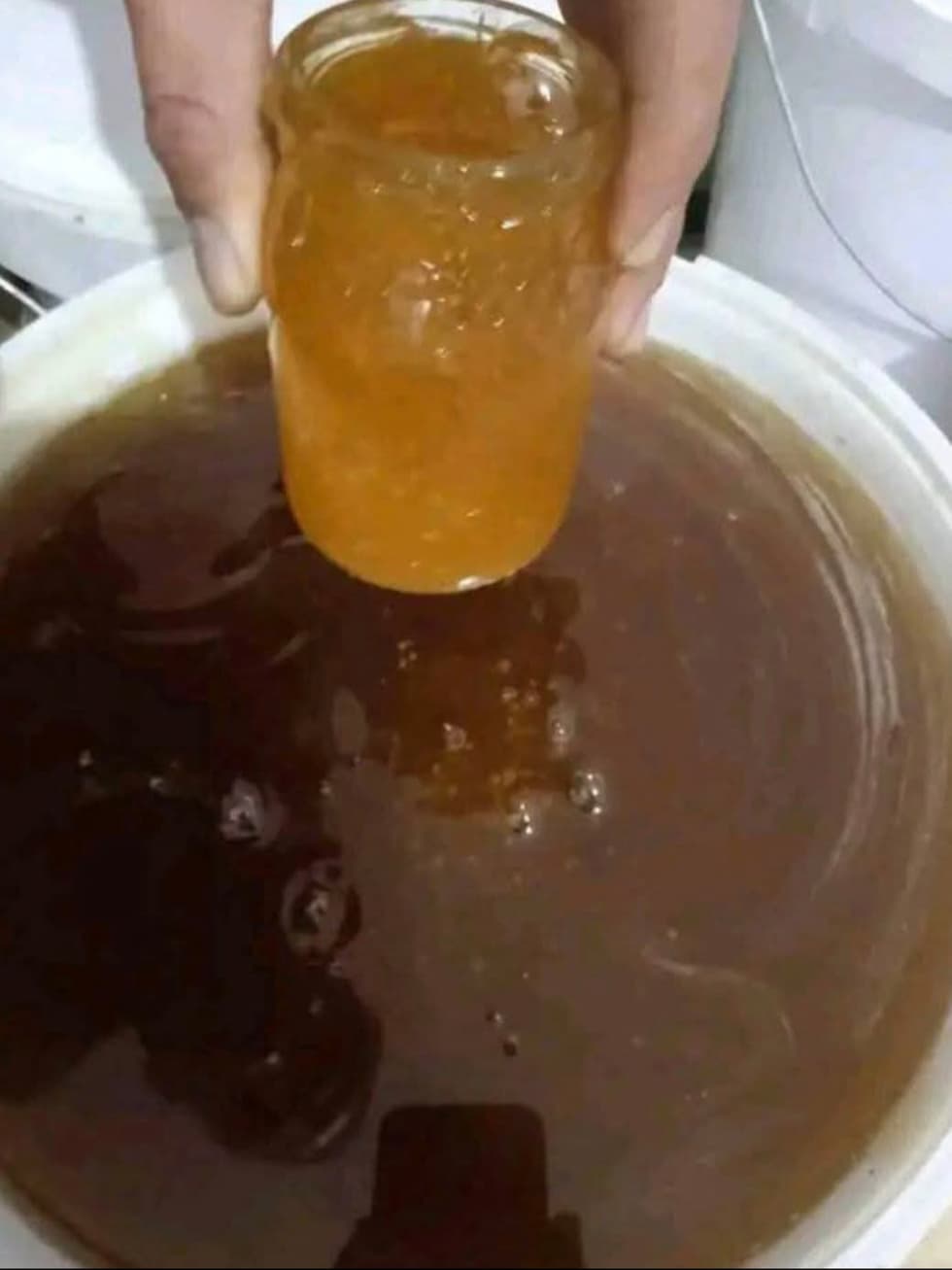 تصویر 3 از عرضه مستقیم عسل صادراتی هانیوا + قیمت به صرفه