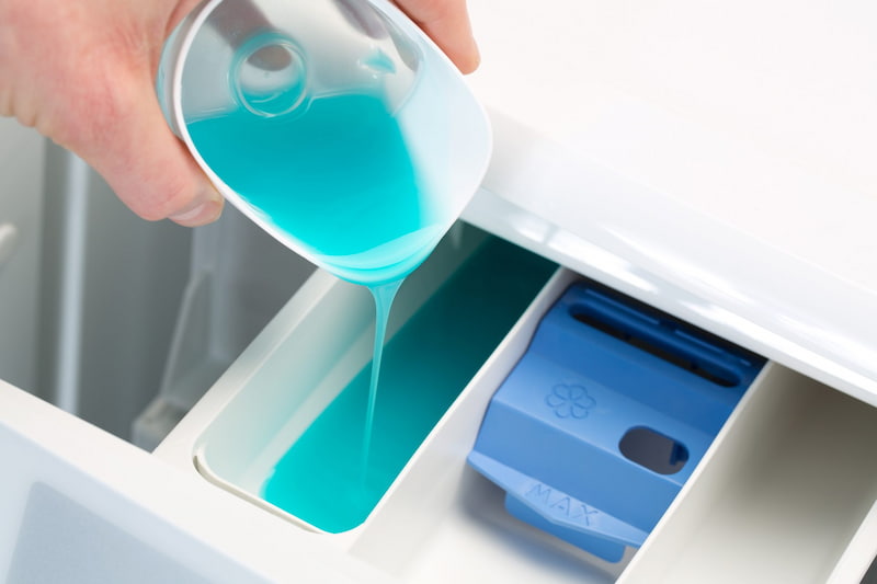 مایع لباسشویی لباس سفید مناسب شستشوی عمیق و روزانه