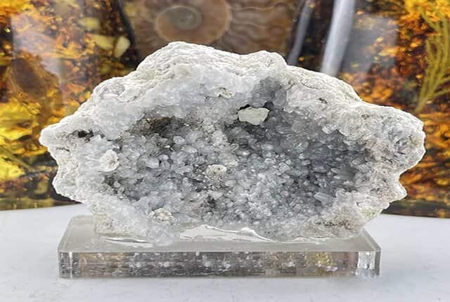 سنگ سیلیس نقره ای مناسب تراش و پرداخت سنگی
