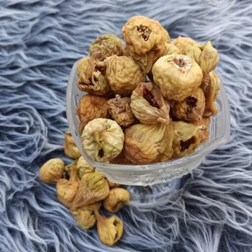 تصویر 4 از انجیر خشک گنجشک خورده محصولی بومی با ویژگی های منحصربه فرد