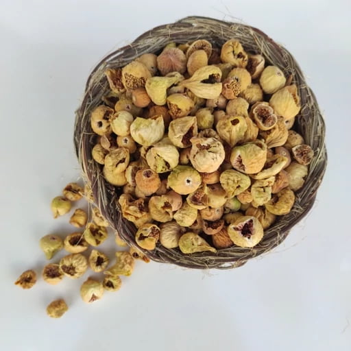 تصویر 1 از انجیر خشک گنجشک خورده محصولی بومی با ویژگی های منحصربه فرد