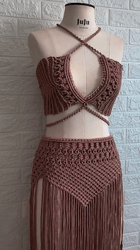 تصویر 1 از قیمت لباس مکرومه بافی