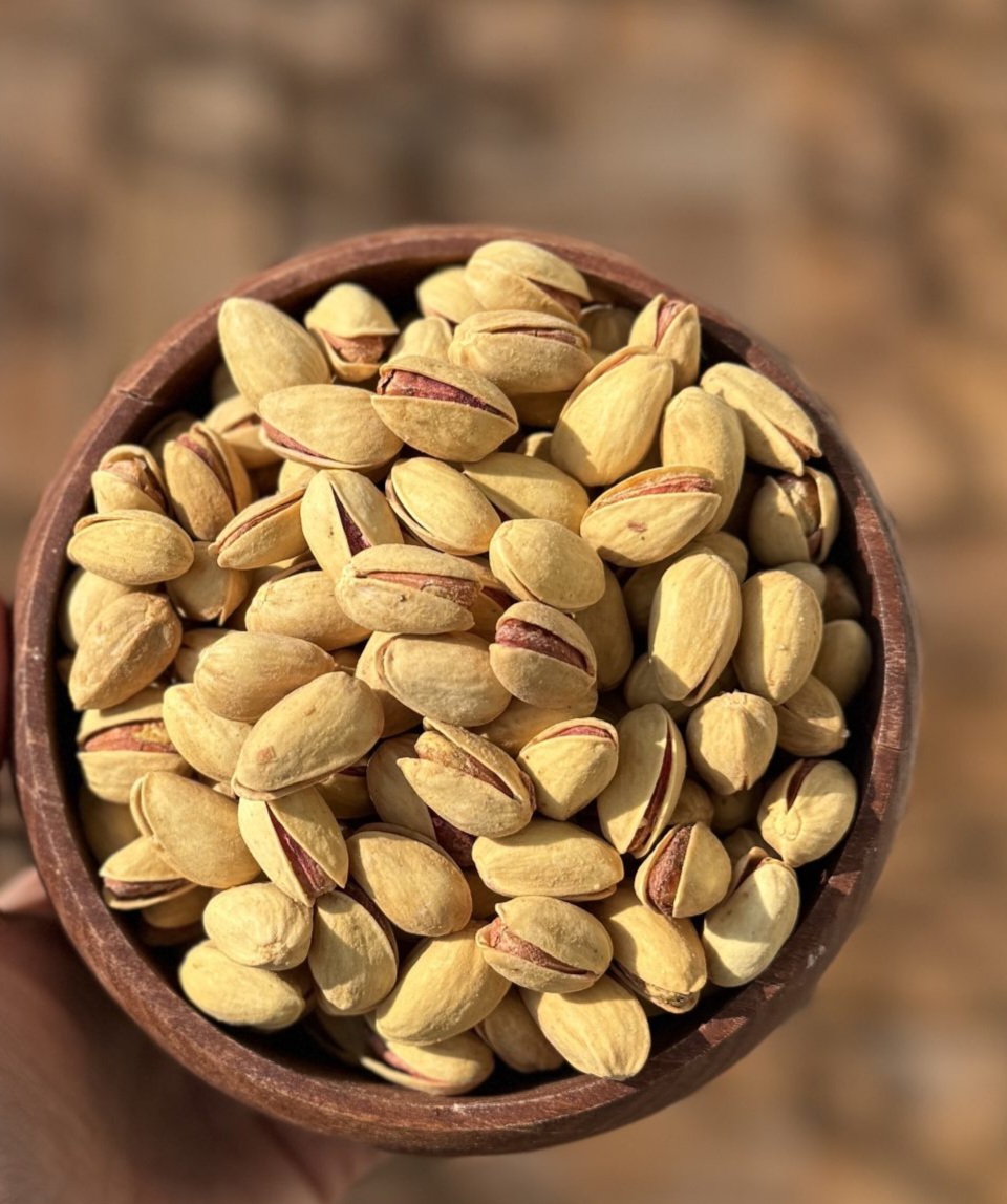 پسته اکبری ممتاز + قیمت به روز