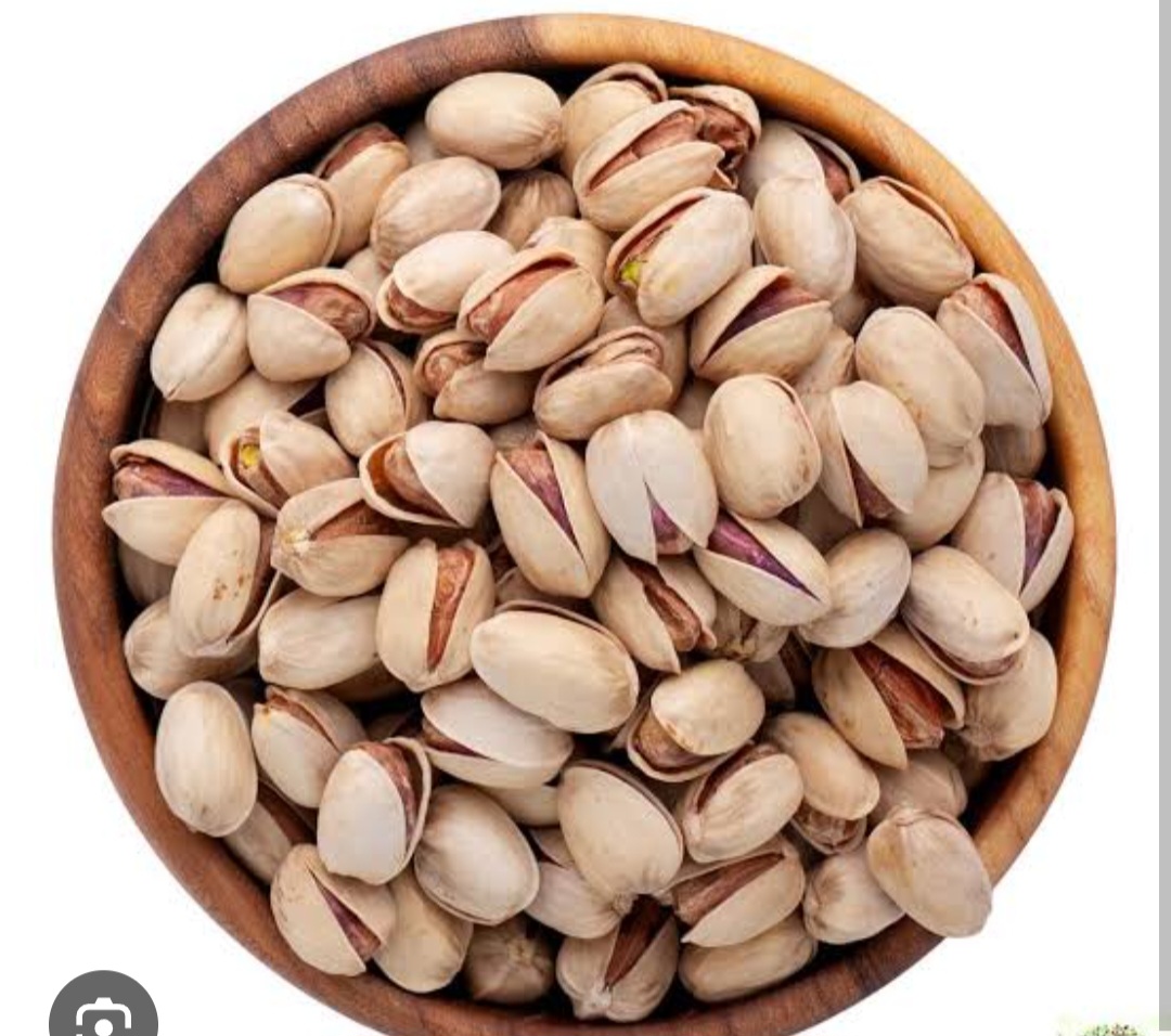 پسته کله قوچی دانه درشت برای سفره های ایرانی