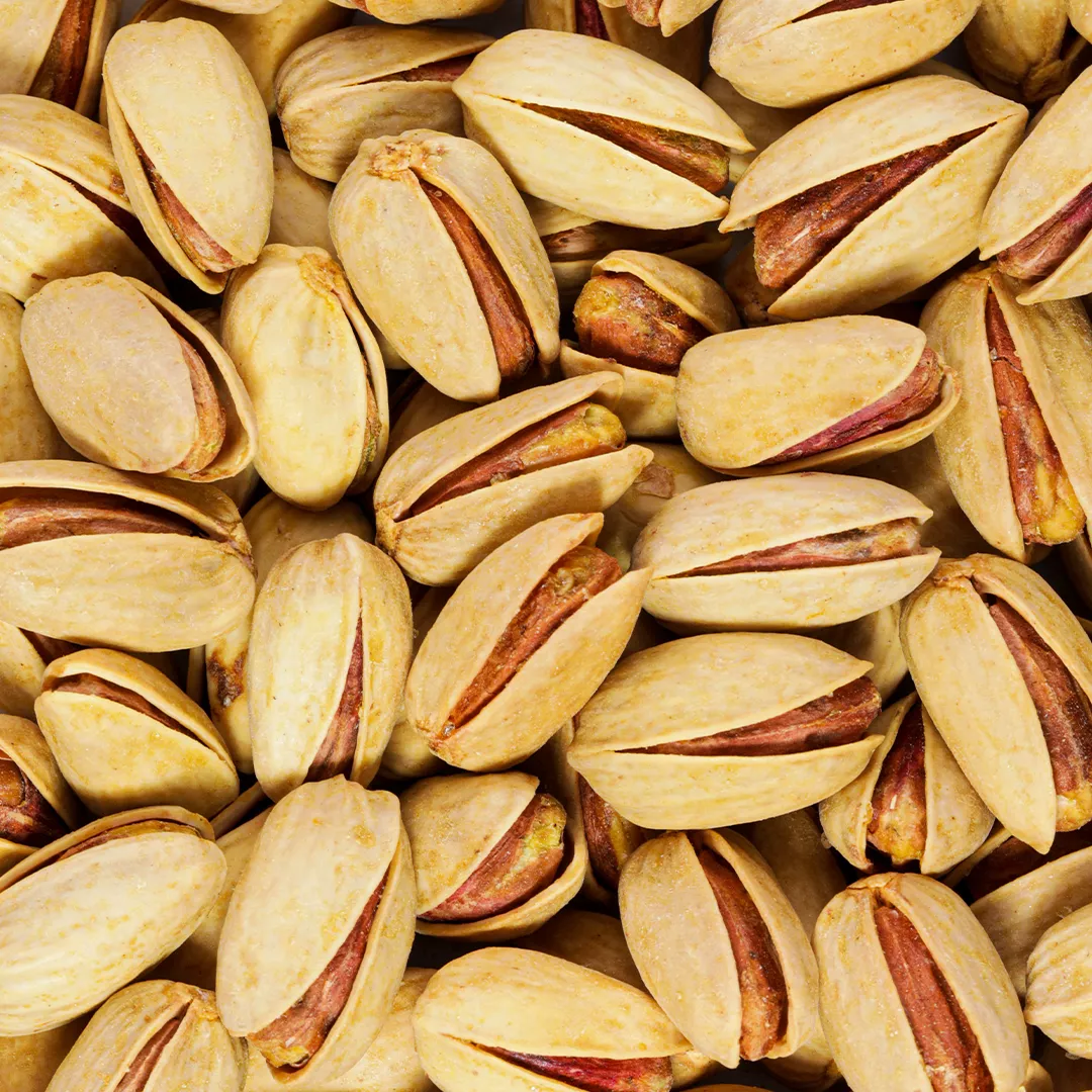 پسته احمد آقایی شور + طعم متعادل