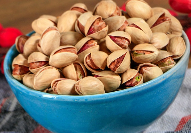 پسته فندقی + بار مستقیم از مبدا
