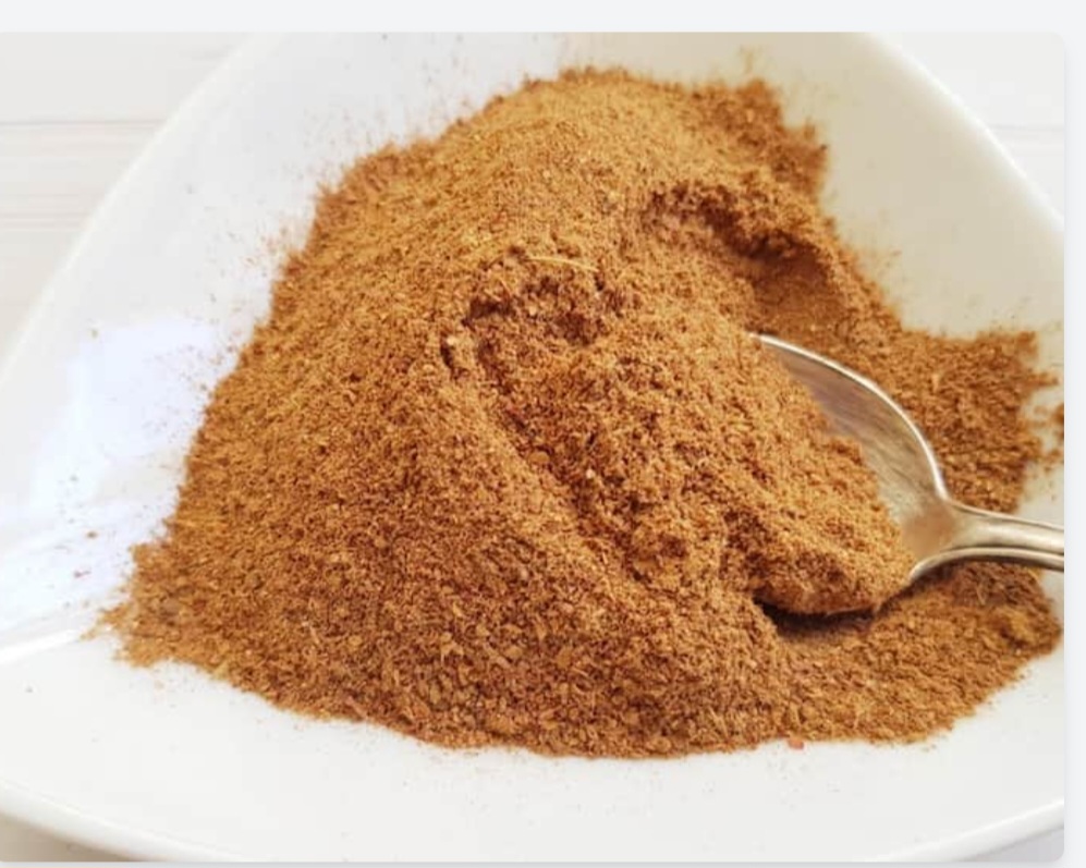 تصویر 3 از سماق قهوه ای مناسب کباب سالاد و غذاهای سنتی