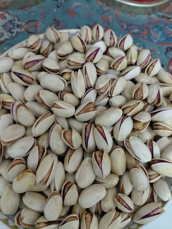 پسته اكبرى خوش عطر براى دوستداران طعم أصيل