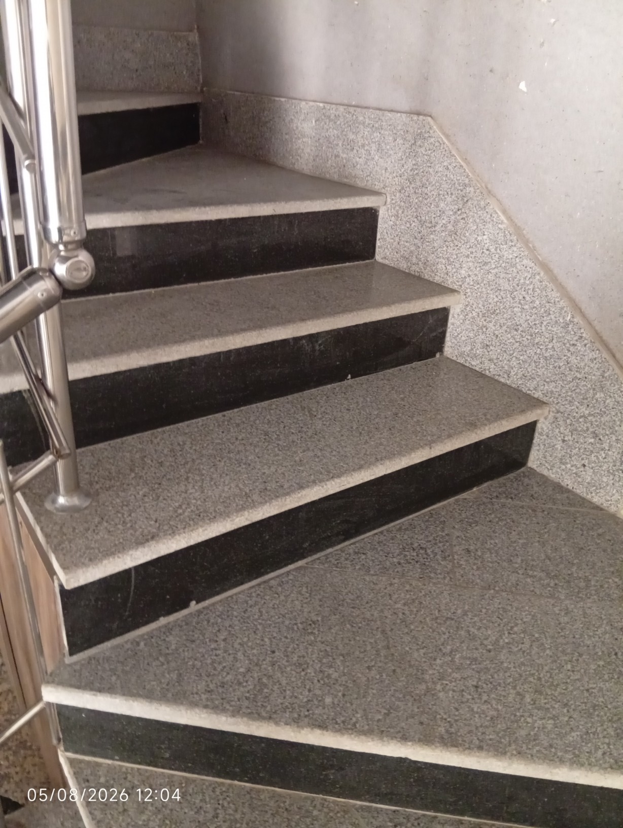 تصویر 1 از گرانیت ارزان، سنگ گرانیت مروارید مشهد فروش حجم بالا