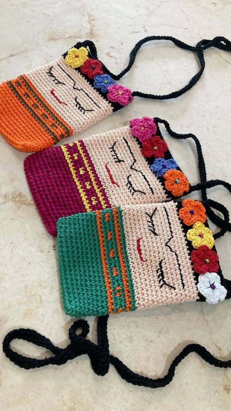 کیف دوشی بافتنی طرح چهره