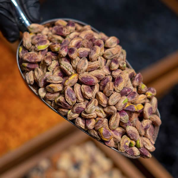 مغز پسته اعلا با طعم تازه و کیفیت ممتاز