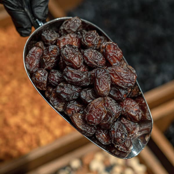 خرما خاصویی درجه یک با شیره طبیعی و مزه ماندگار