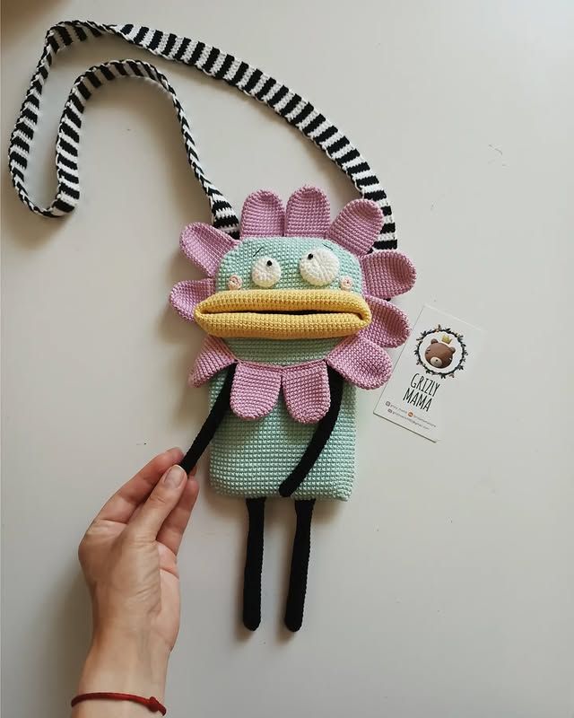 کیف گوشی قورباغه ای طرح گل