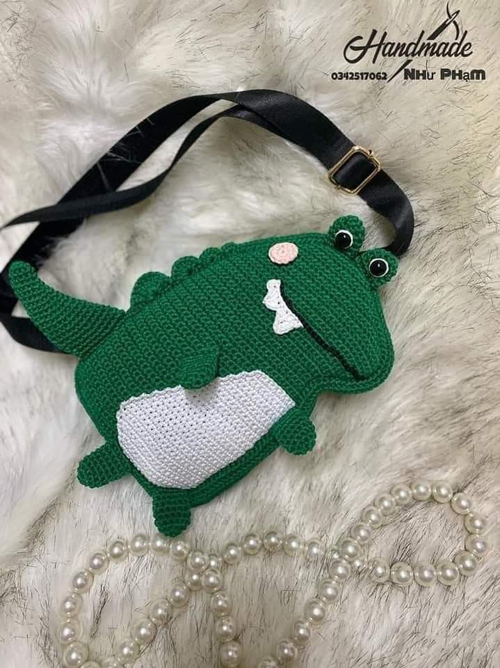 کیف گوشی قورباغه ای مدل دایناسور