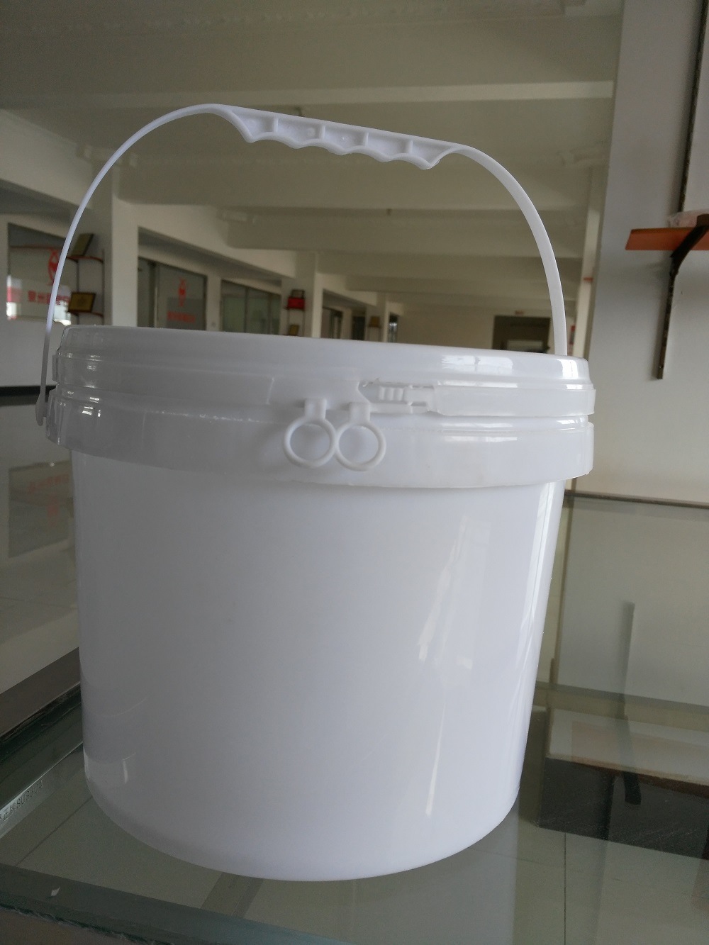 تصویر 4 از خرید عمده سطل ۹ لیتری خط دار قیمت درب کارخانه
