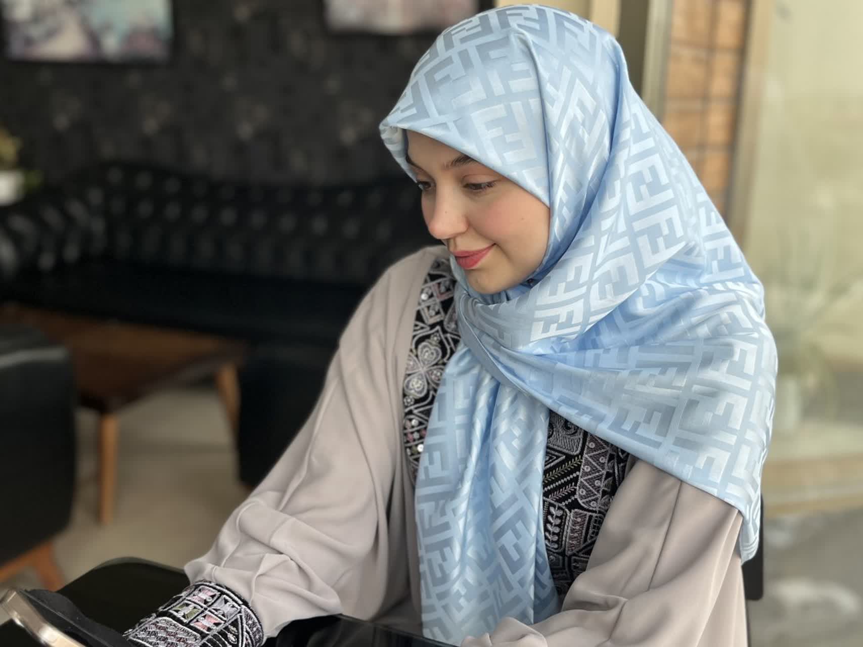 تصویر 1 از روسری ساتن مجلسی عمده | خرید مستقیم با بهترین قیمت