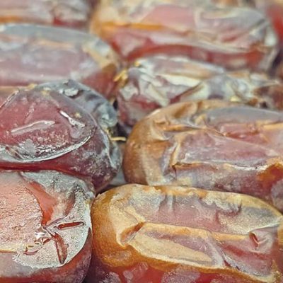 خرما کبکاب درشت خوش خوراک با گوشت زیاد و طعم اصیل