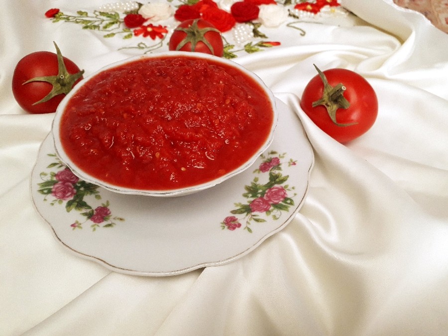 فروش عمده کنسرو رب گوجه فرنگی ۴۰۰ گرمی + قیمت مناسب