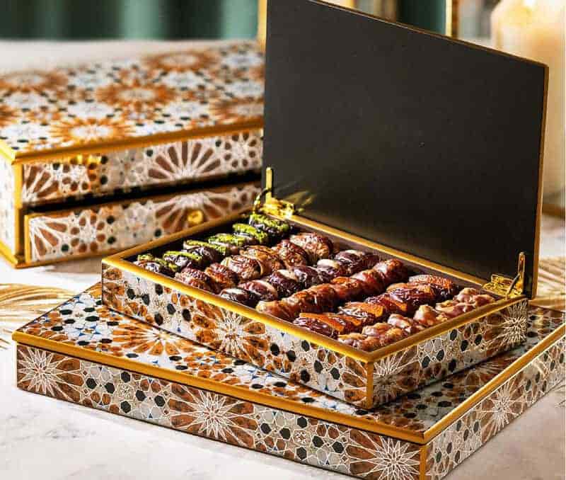 خرما پیارم جعبه ای با بسته بندی شکیل و کاربردی