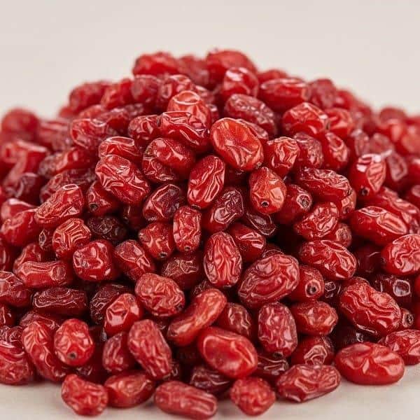 زرشک قرمز تازه با سورت مناسب برای فروش
