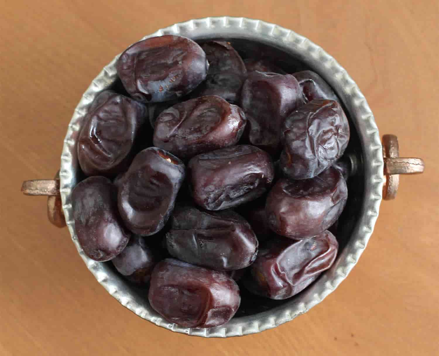 خرما مضافتی درجه یک محصولی خوش طعم برای فروش گسترده