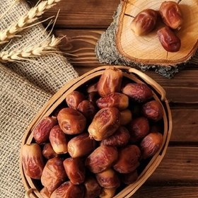 خرما زاهدی خشت تازه مناسب مصرف و فرآوری