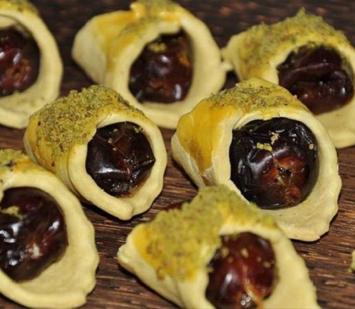 خمیر خرما پیچ با طعم طبیعی مناسب صنایع غذایی